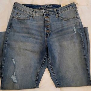 Distressed high rise skinny jeans NWT